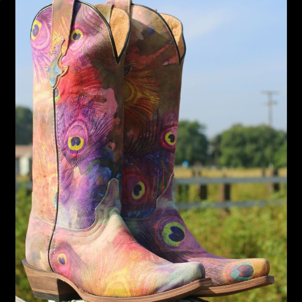ISO Cofi Boots